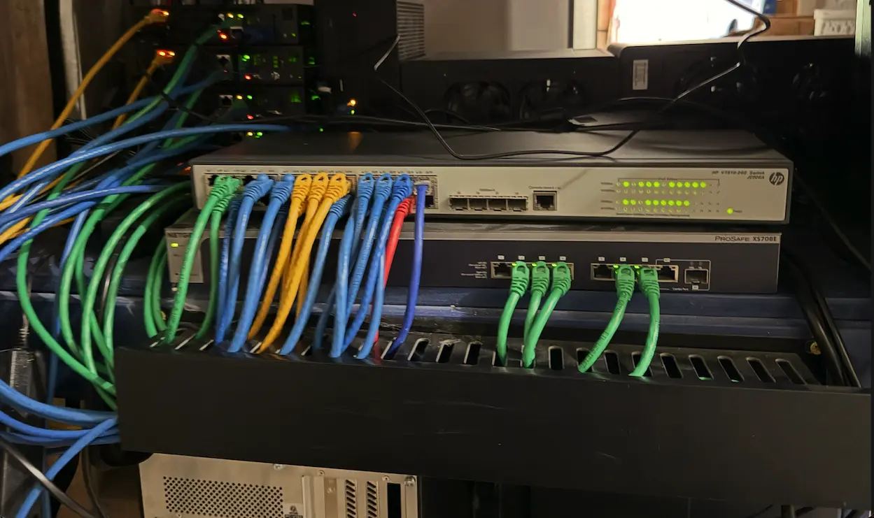 Lab picture back switch