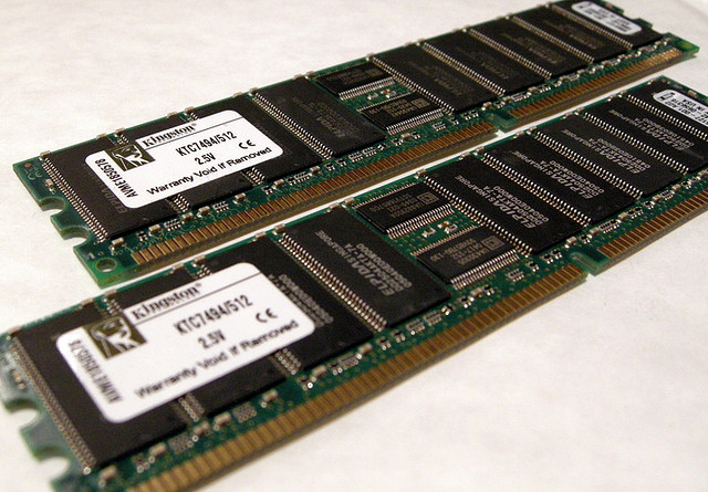  ECC RAM with 9 chips